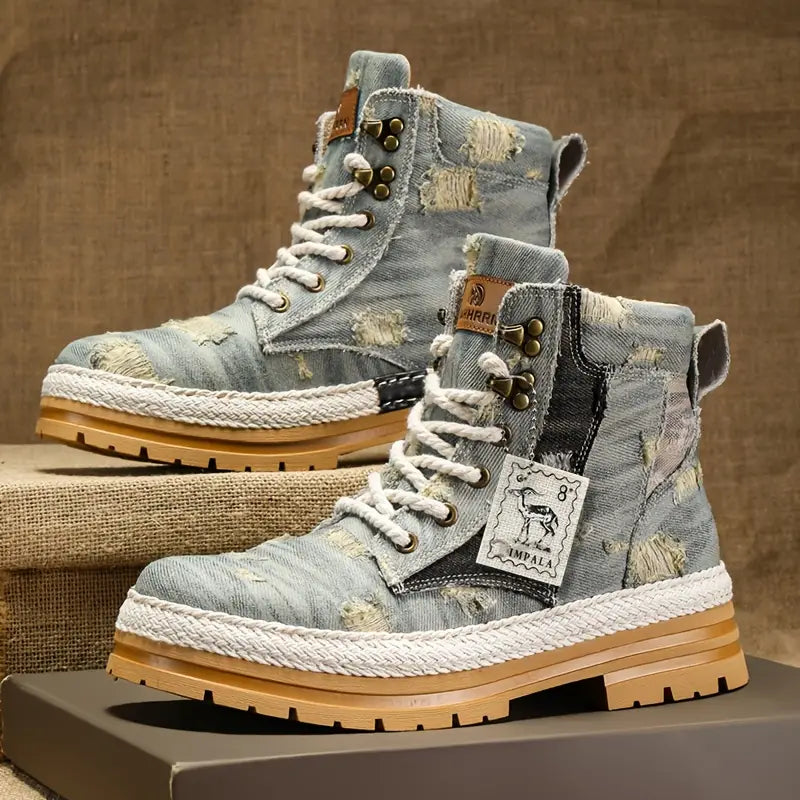 Puffsneakers | Distressed Design Lace-up Boots