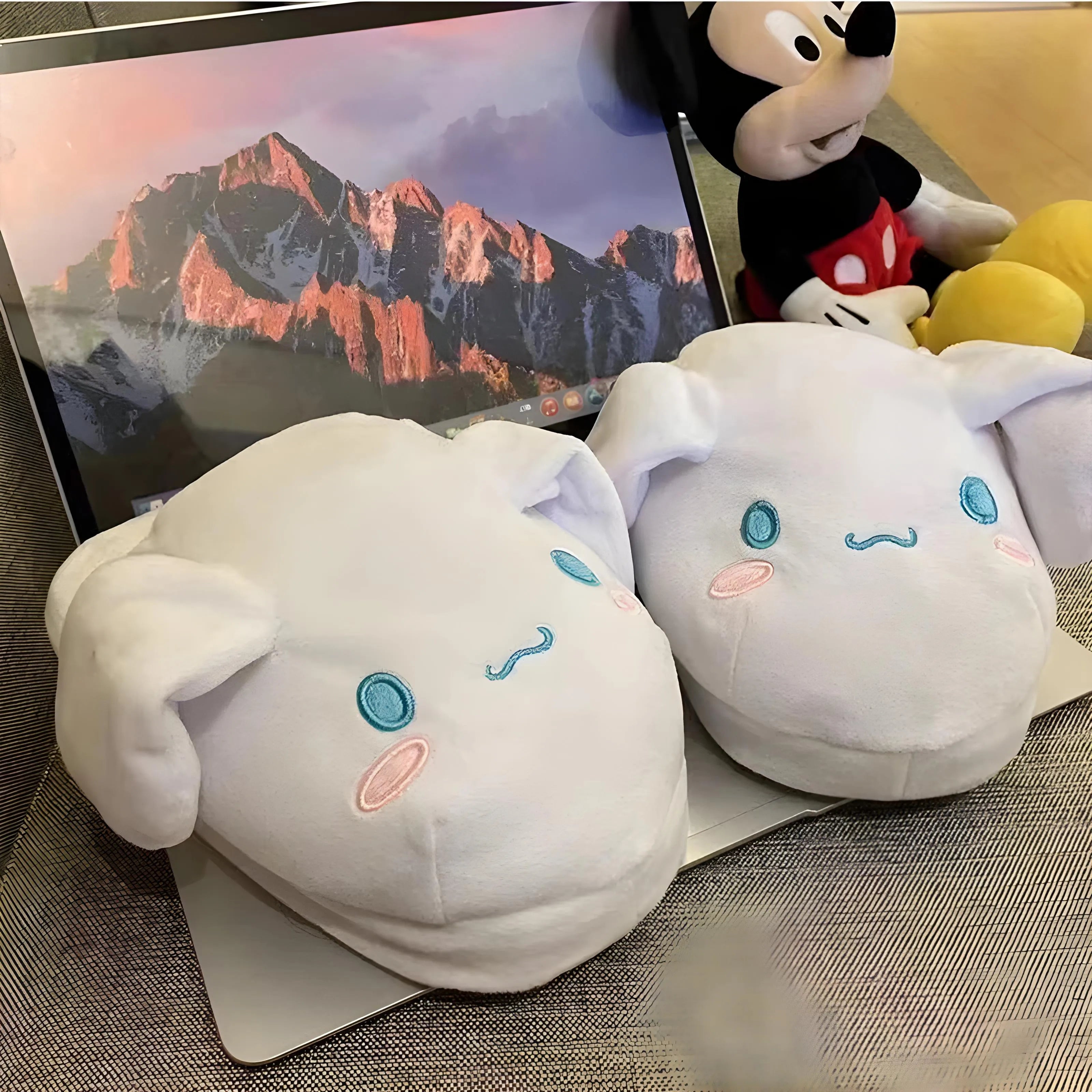 Kapcie Flying Ear Puffsneakers Panduf