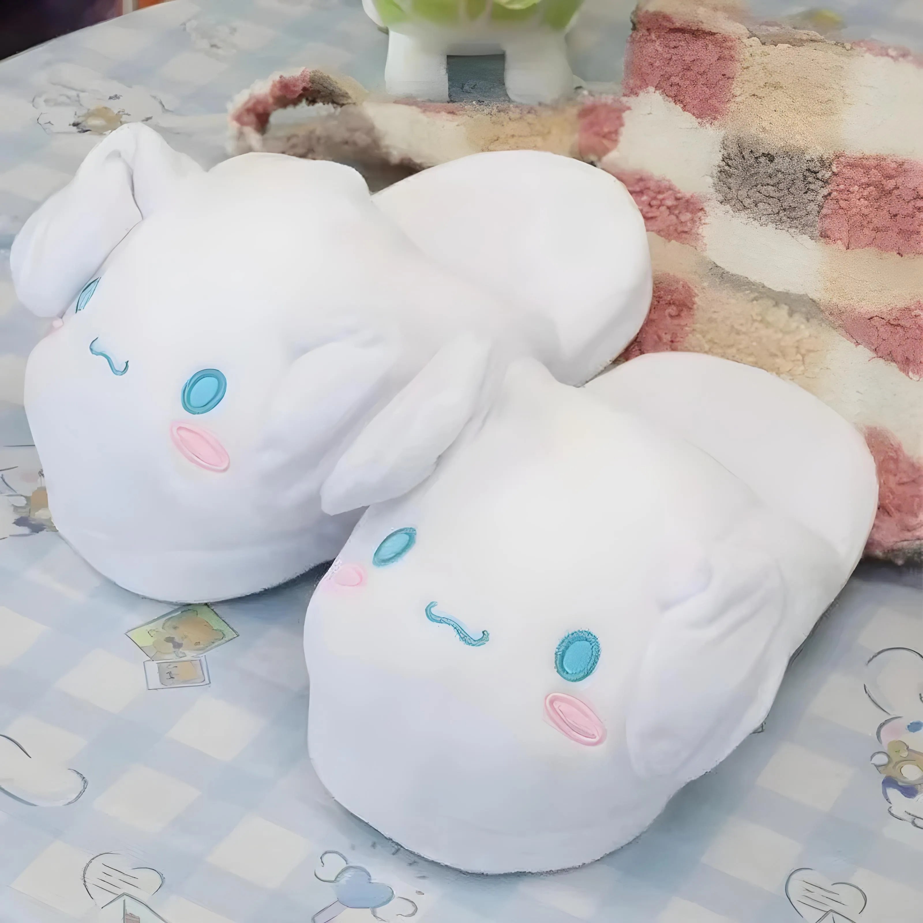 Kapcie Flying Ear Puffsneakers Panduf