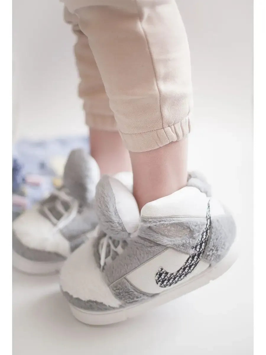 Nike panduf, panduf kadın, panduf erkek, çocuk panduf, bebek panduf, ev pandufu, penti panduf, vicco kreş ayakkabısı, erkek çocuk panduf modelleri, ortopedik panduf, hayvanlı panduf, kadın panduf, erkek panduf, kız çocuk panduf, penti panduf kadın, panduf terlik, ev botu, lcw panduf, gezer panduf, polaris panduf, sıcak ve rahat panduf çeşitleri her numarada. Tüm dünyaya gönderim seçeneğiyle kalite ve konforu şimdi keşfedin.Nike panduf, panduf kadın, panduf erkek, çocuk panduf, bebek panduf, ev pandufu, pent