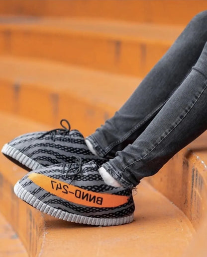 Nike panduf, panduf kadın, panduf erkek, çocuk panduf, bebek panduf, ev pandufu, penti panduf, vicco kreş ayakkabısı, erkek çocuk panduf modelleri, ortopedik panduf, hayvanlı panduf, kadın panduf, erkek panduf, kız çocuk panduf, penti panduf kadın, panduf terlik, ev botu, lcw panduf, gezer panduf, polaris panduf, sıcak ve rahat panduf çeşitleri her numarada. Tüm dünyaya gönderim seçeneğiyle kalite ve konforu şimdi keşfedin.Nike panduf, panduf kadın, panduf erkek, çocuk panduf, bebek panduf, ev pandufu, pent