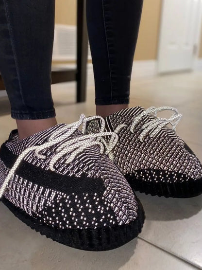 Nike panduf, panduf kadın, panduf erkek, çocuk panduf, bebek panduf, ev pandufu, penti panduf, vicco kreş ayakkabısı, erkek çocuk panduf modelleri, ortopedik panduf, hayvanlı panduf, kadın panduf, erkek panduf, kız çocuk panduf, penti panduf kadın, panduf terlik, ev botu, lcw panduf, gezer panduf, polaris panduf, sıcak ve rahat panduf çeşitleri her numarada. Tüm dünyaya gönderim seçeneğiyle kalite ve konforu şimdi keşfedin.Nike panduf, panduf kadın, panduf erkek, çocuk panduf, bebek panduf, ev pandufu, pent